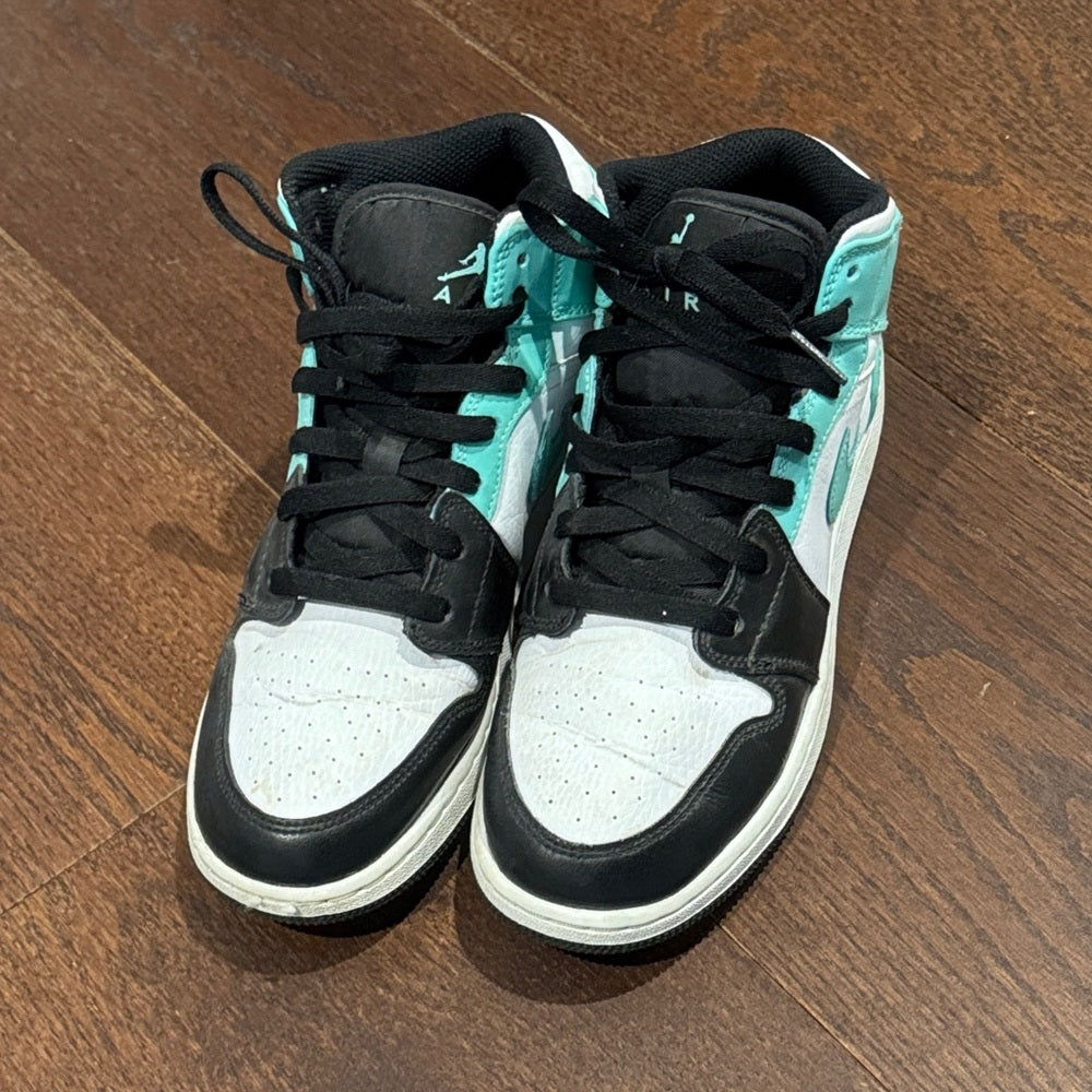 Air Jordan 1 Mid Kids Teal and Black Sneakers Size 6