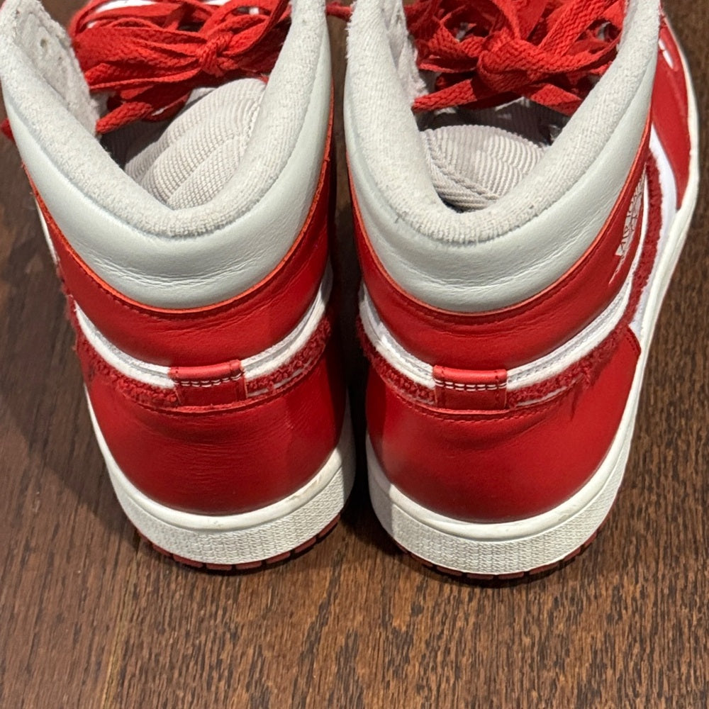 Air Jordan Men’s Red and White High-Top Sneakers Size 7