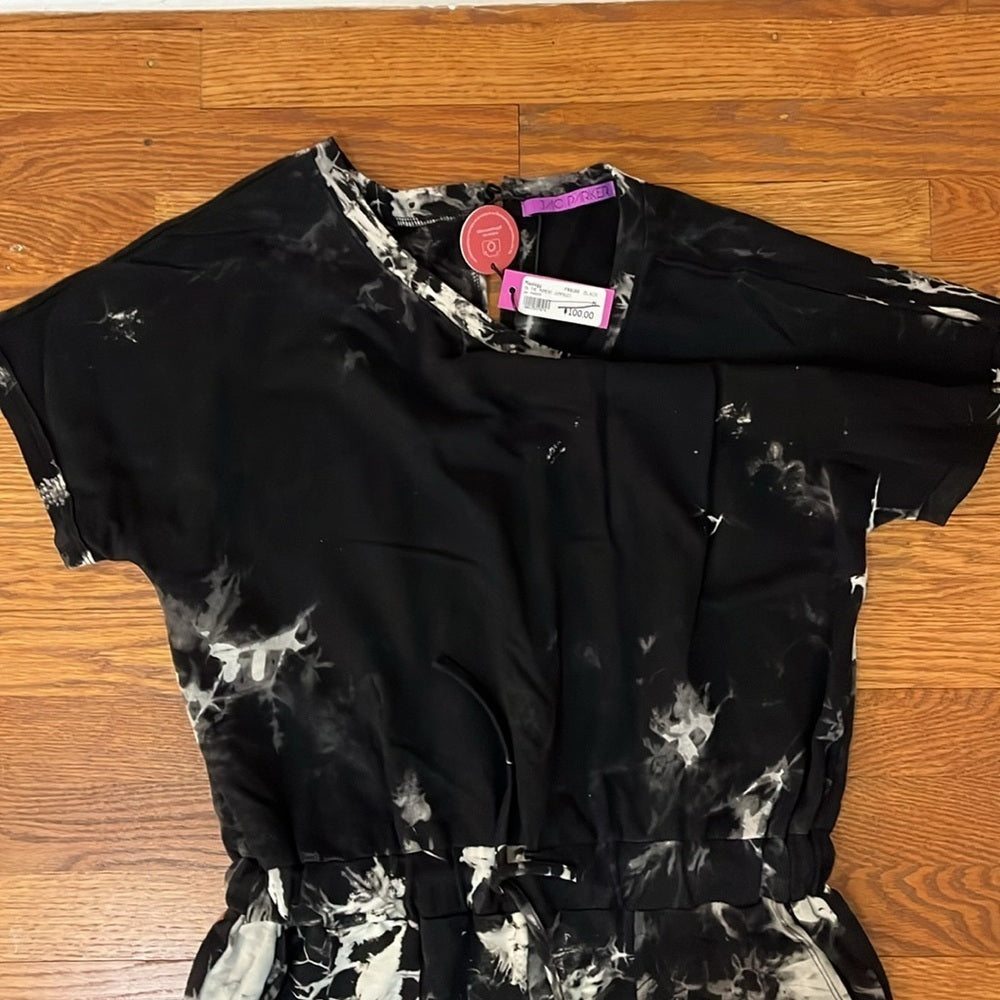NWT Jac Parker Women’s Black and White Jumper Size Medium