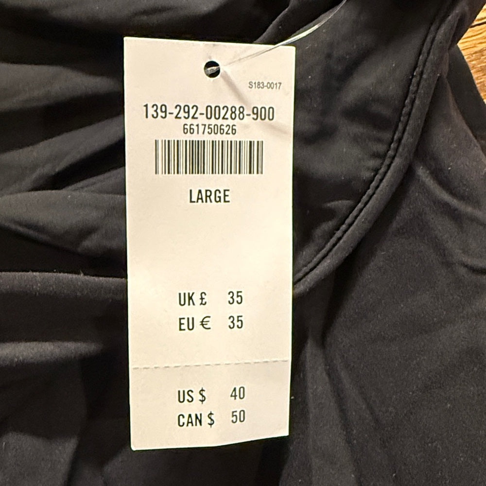 NWT Abercrombie & Fitch Classic Black Skirt Size Large