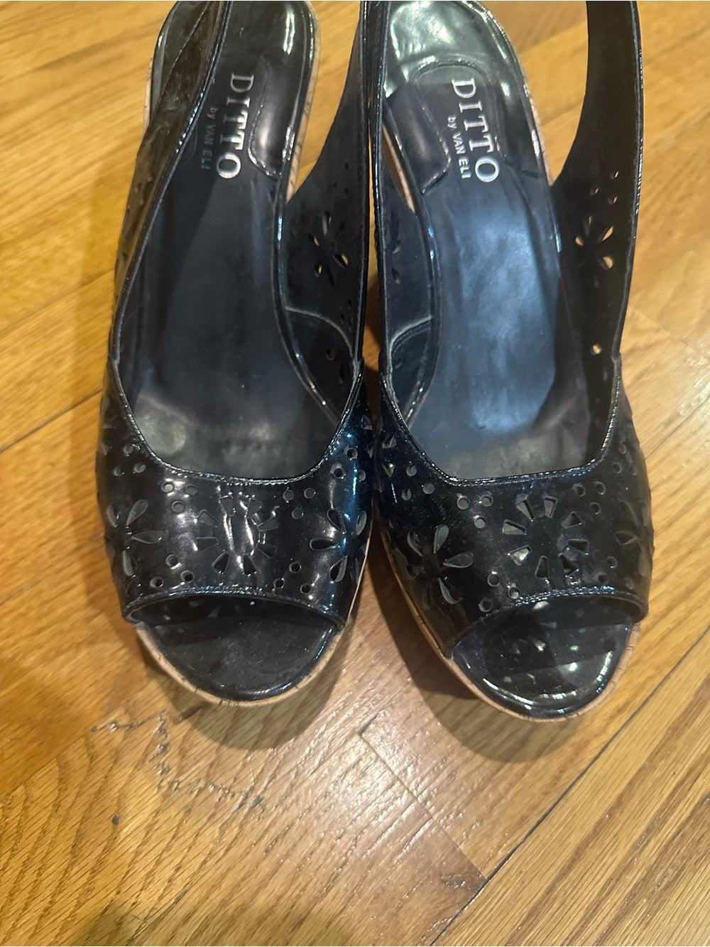 Ditto Van Eli Black Cork Wedge Slingback Sandals Size 10