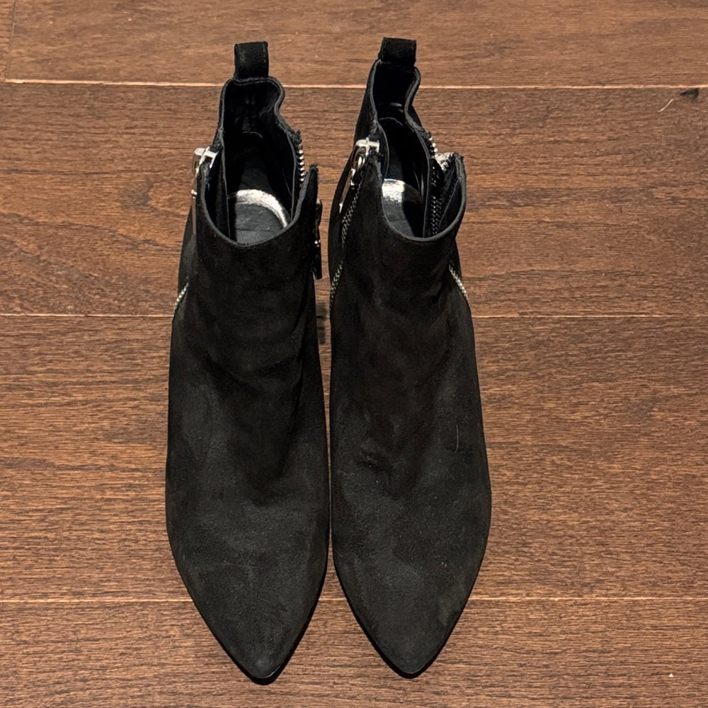 Dolce Vita Women’s Black Ankle Booties with Zipper Size 10