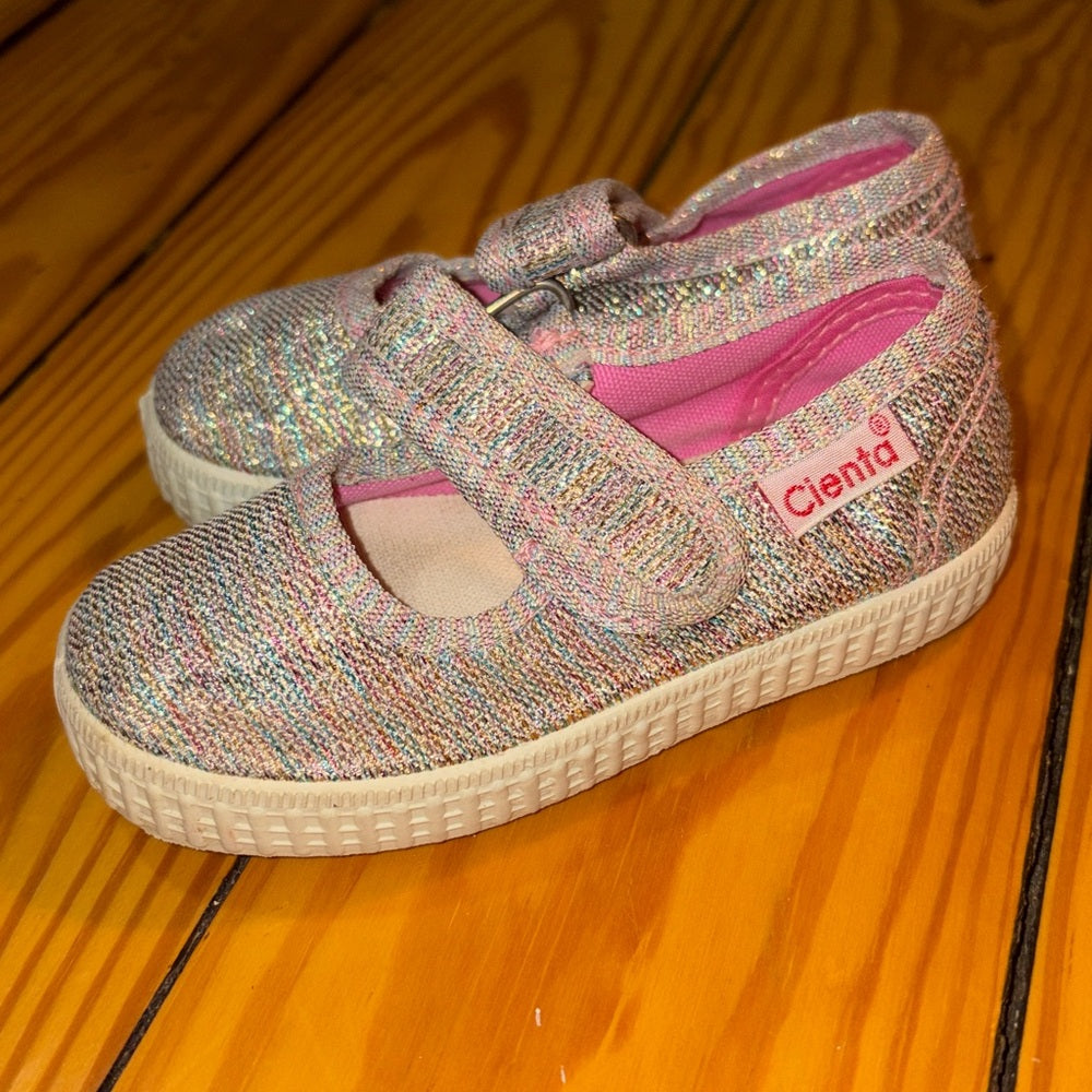 Cienta Girl’s Silver Shoes Size 22/6