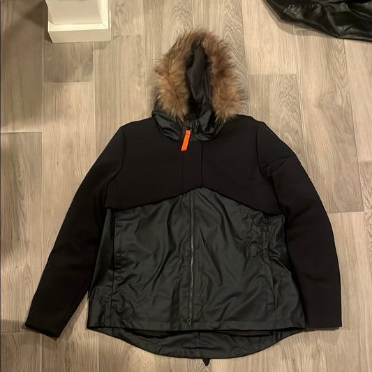 Gertrude Baston Women’s Black and Gray Coat Size: T3