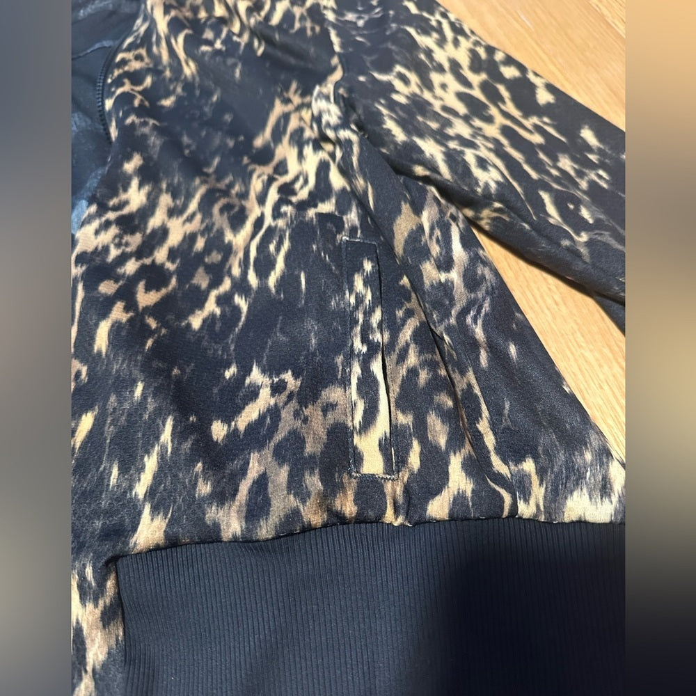 Leopard and Camouflage Print Reversible Women's Jacket