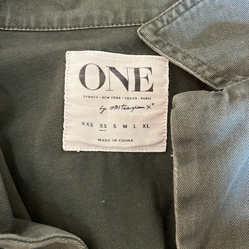 ONE Women’s Green Jean Jacket Size XS