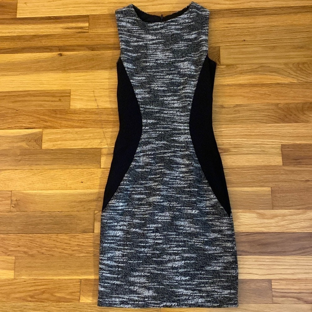 NWT Aqua Women’s Gray and Black Dress Size XS
