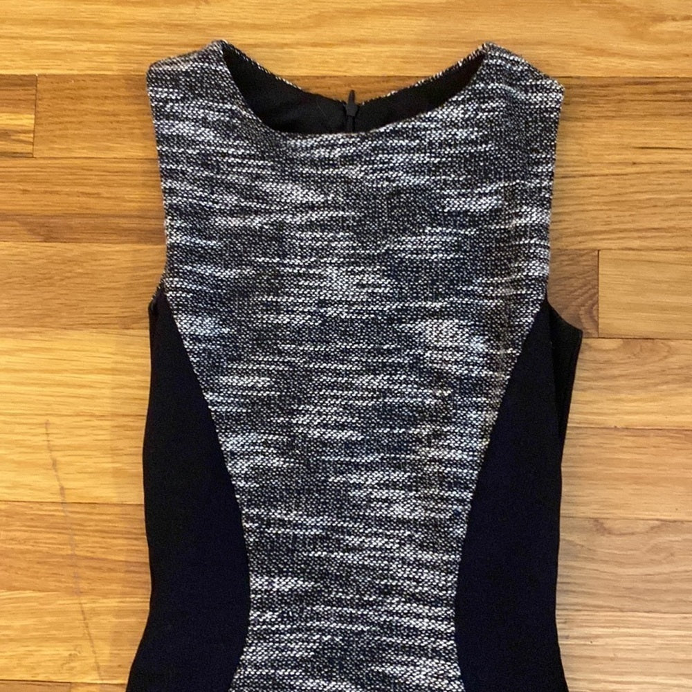 NWT Aqua Women’s Gray and Black Dress Size XS