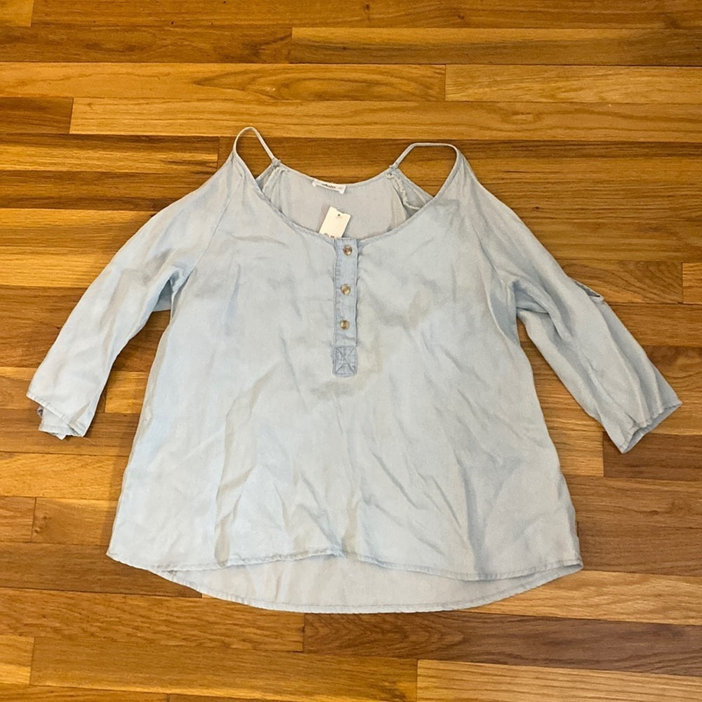NWT Glam Women’s Blue Cold Shoulder Blouse Size M