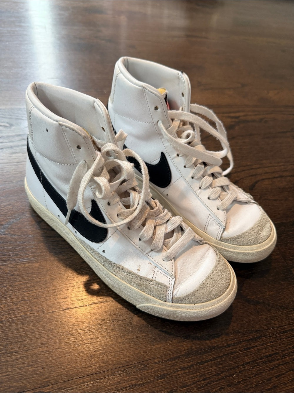 Nike Women’s White High-Top Sneakers with Black Swoosh Size 7