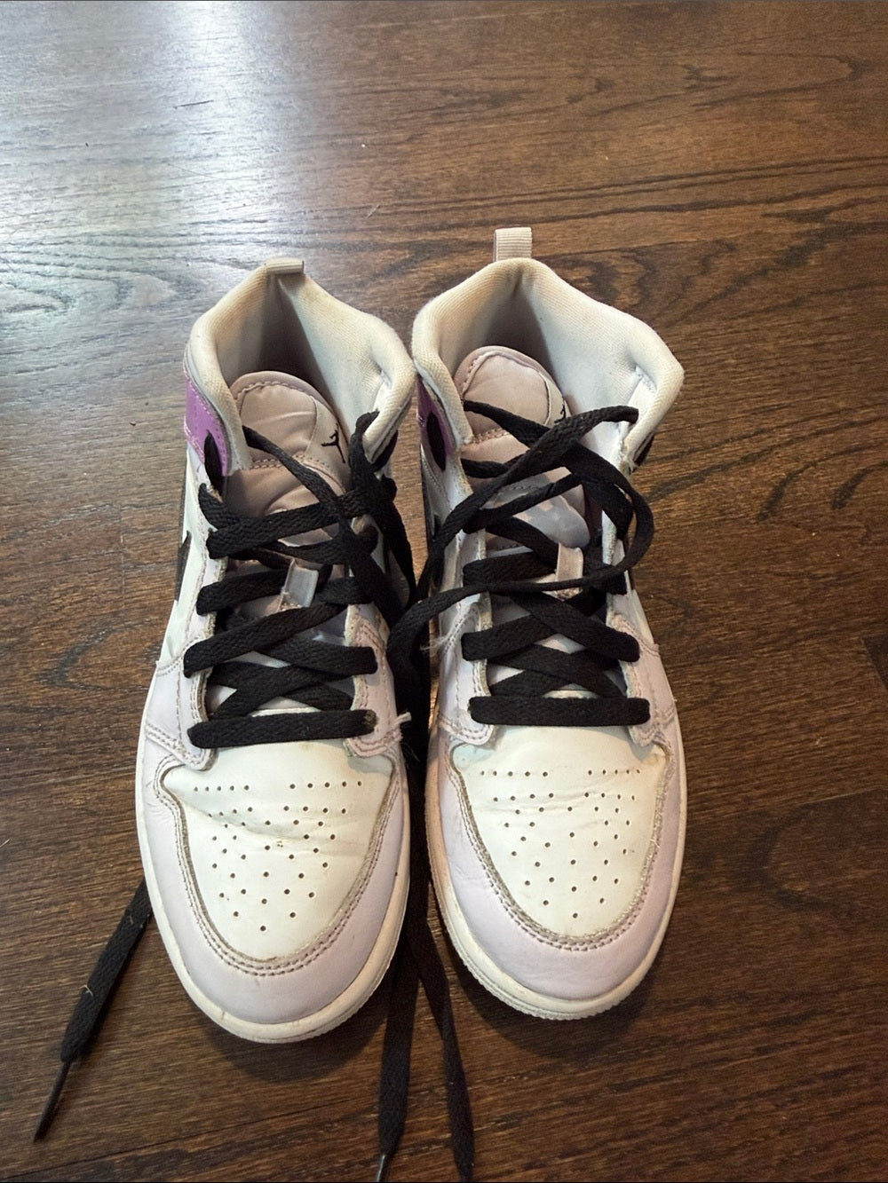 Nike Girls White and Purple High-Top Sneakers with Black Swoosh Size 3