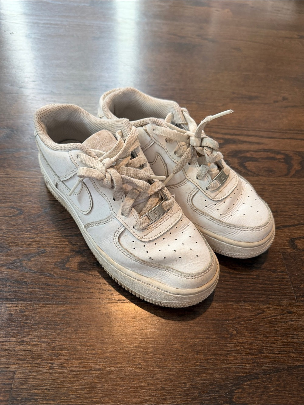 Nike Kids' White Air Force One Low-Top Sneakers Size 5