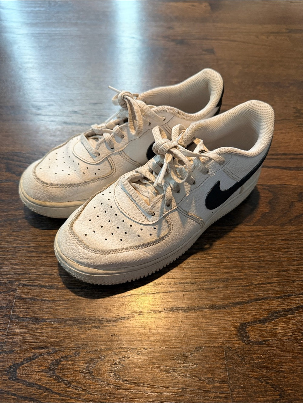 Nike Kids Air Force One White Leather Sneakers with Black Swoosh Accent Size 3Y