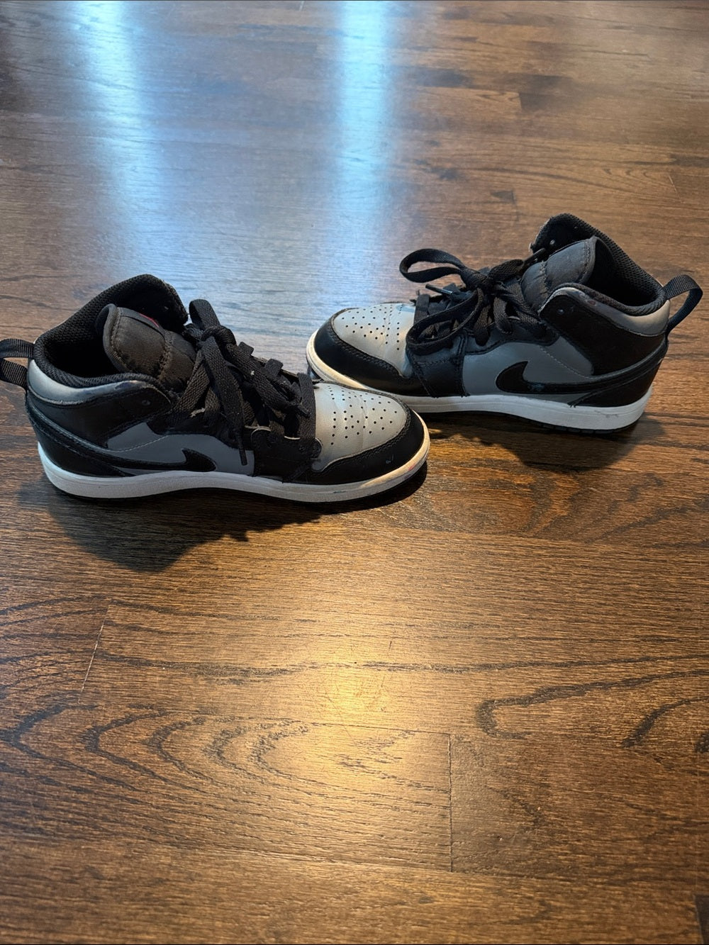 Nike Kids Air Jordan Black and Gray High-Top Sneakers Size 2Y