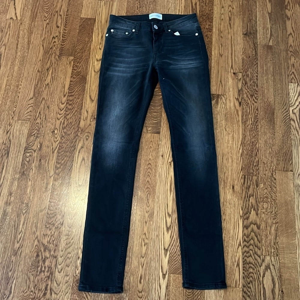 NWT Won Hundred Women’s Elle Washed Black Jeans Size 27