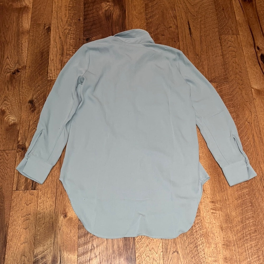 NWT Elie Woman’s Sage Button Down Blouse Size M