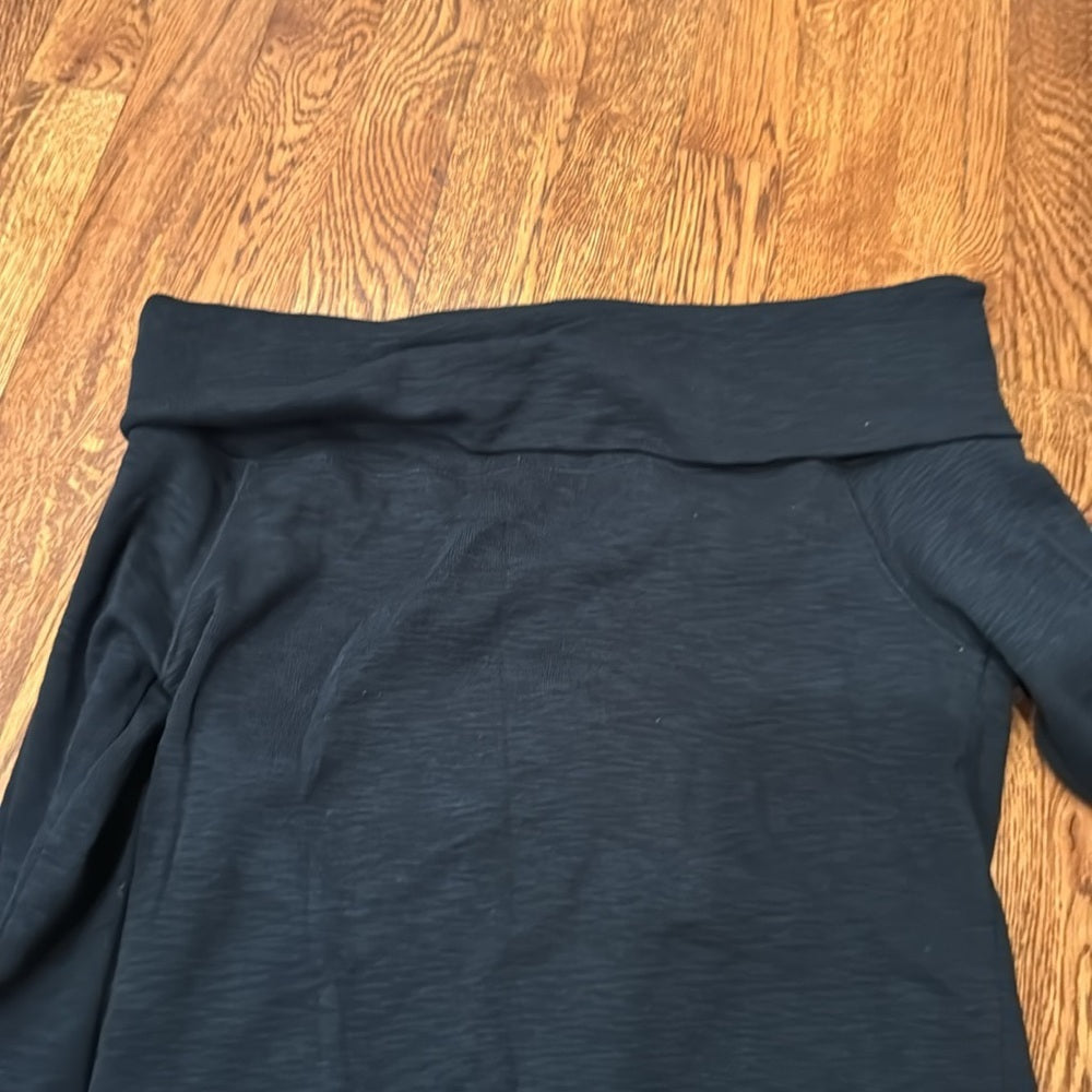 NWT Lilia P Women’s Off-Shoulder Black Long Sleeve Top Size Small