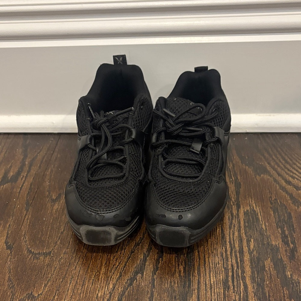 Capezio Kids Jazz Black Sneakers Size 4