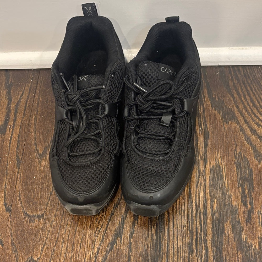 Capezio Kids Jazz Black Sneakers Size 4
