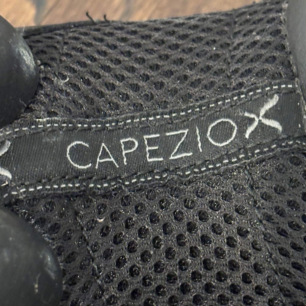Capezio Kids Jazz Black Sneakers Size 4