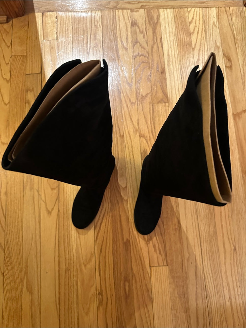 Stuart Weitzman Women’s Black BackTalk Knee-High Suede Boots Size 7.5