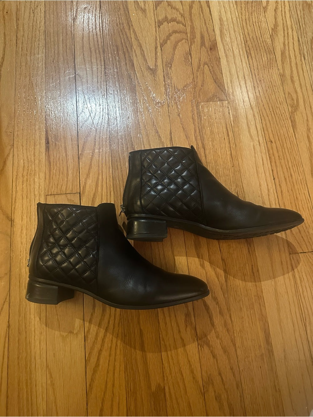 Aquatalia Women's Black Quilted Ankle Boots - Size 9