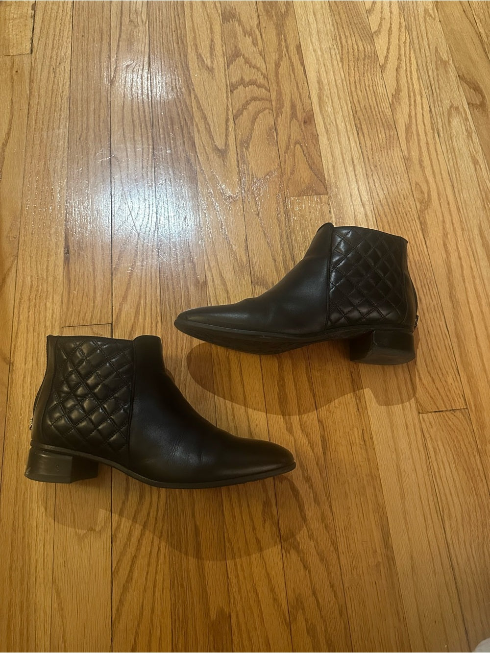 Aquatalia Women's Black Quilted Ankle Boots - Size 9