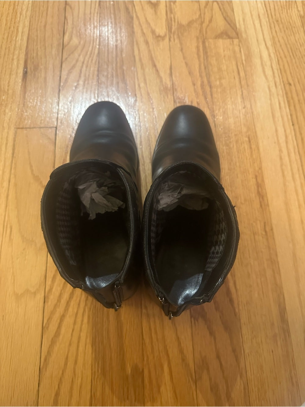 Aquatalia Women's Black Quilted Ankle Boots - Size 9