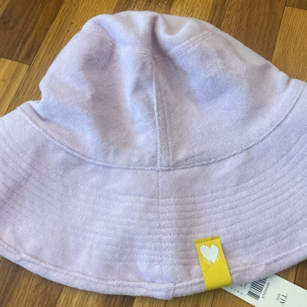 NWT Anthropologie Women’s Purple Bucket Hat With Pink Heart OS