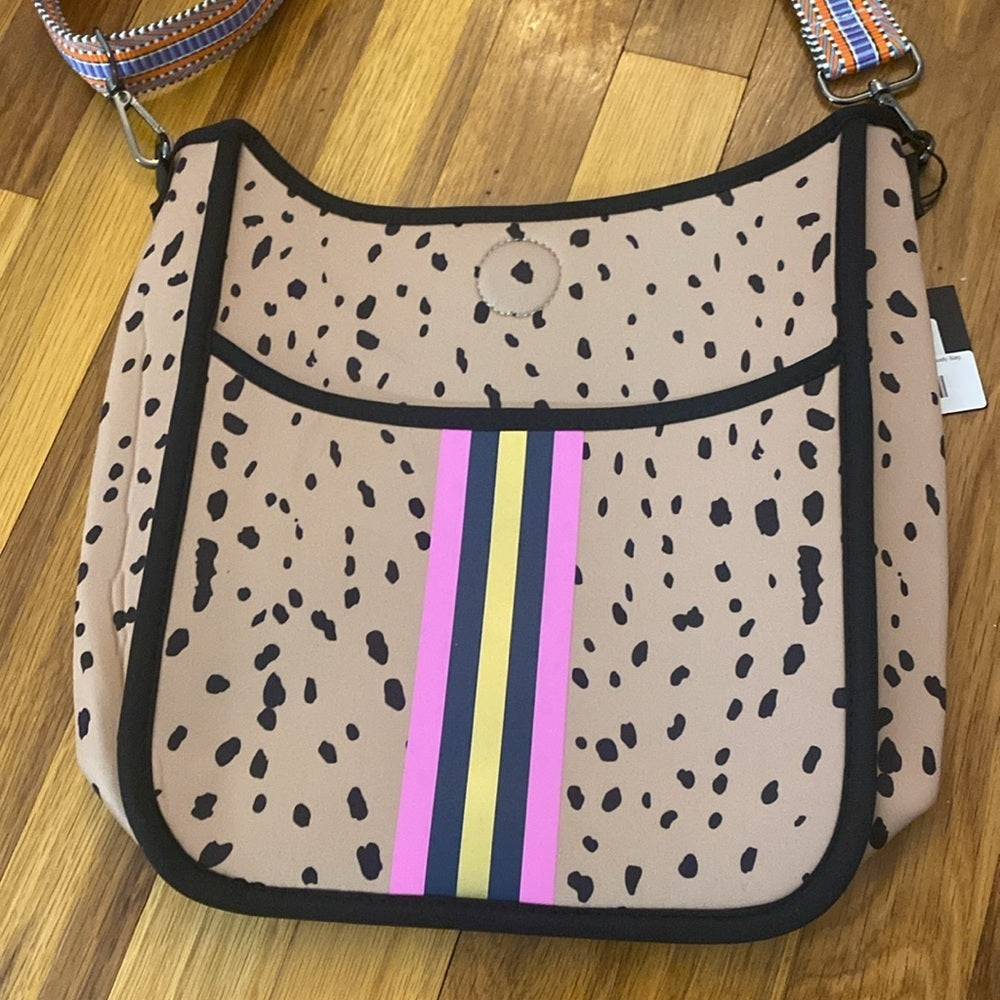 NWT BC Handbags Women’s Cheetah Print Crossbody Bag OS