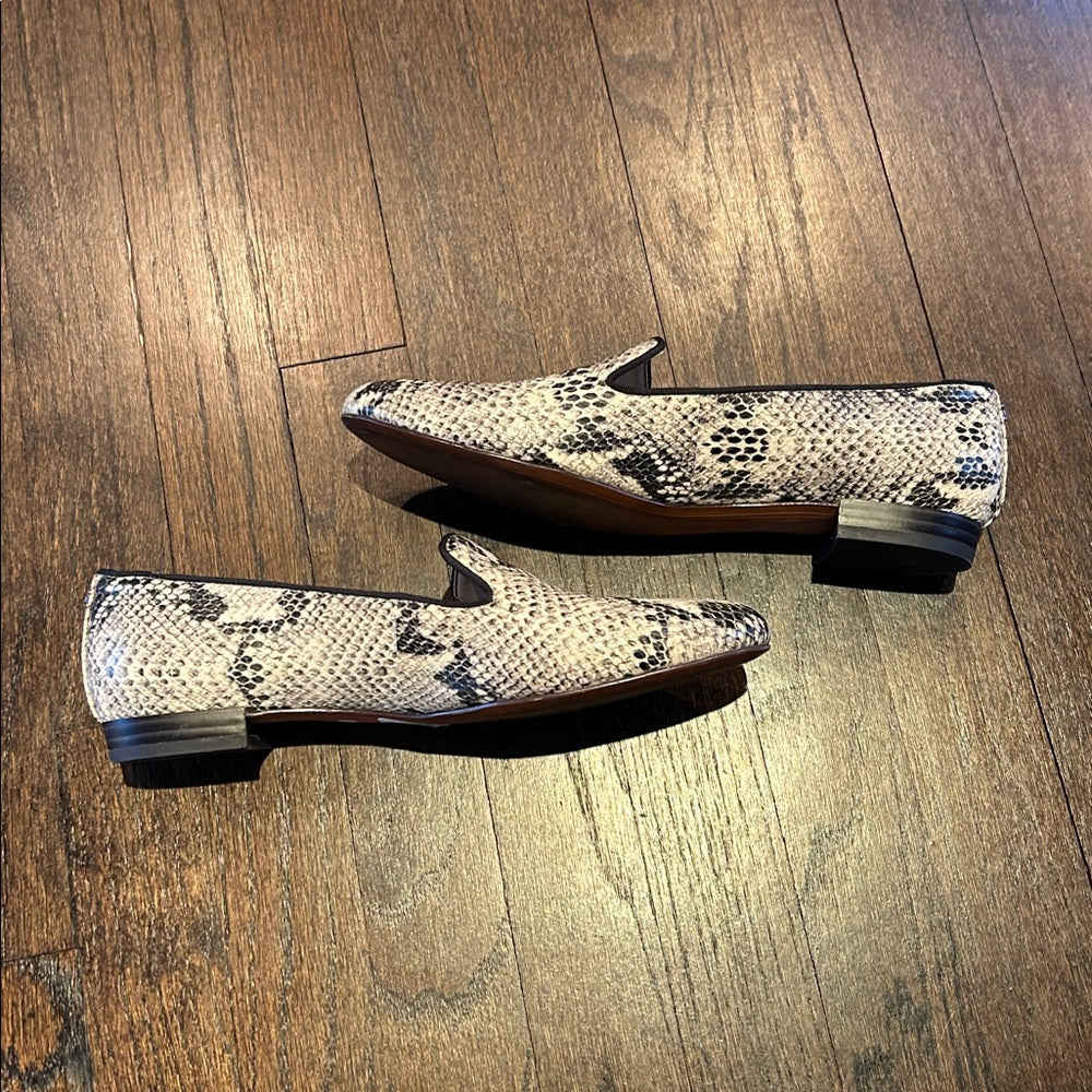 Sam Edelman Women’s Black and Gray Snake Pattern Loafers Size 8