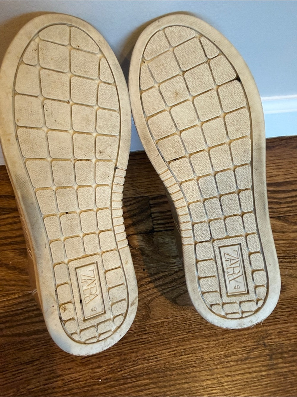 Zara Cream Leather Sneakers Size 40
