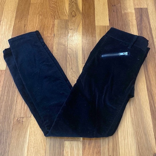 NWT GAP Women’s Black Velvet Skinny Jeans Size 24r