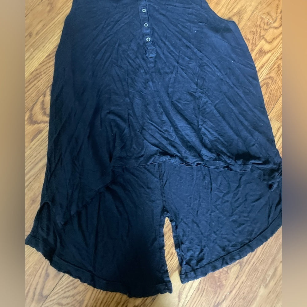 We the Free High-Low Black Tank Top Size Medium