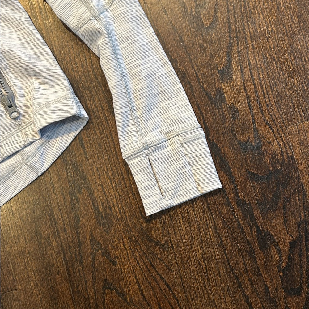 Lululemon Women’s Gray Zip-Up Jacket Size 4