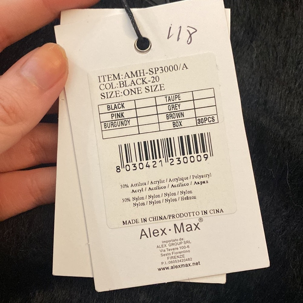 NWT Alex Max Women’s Black Fuzzy Shrug OS