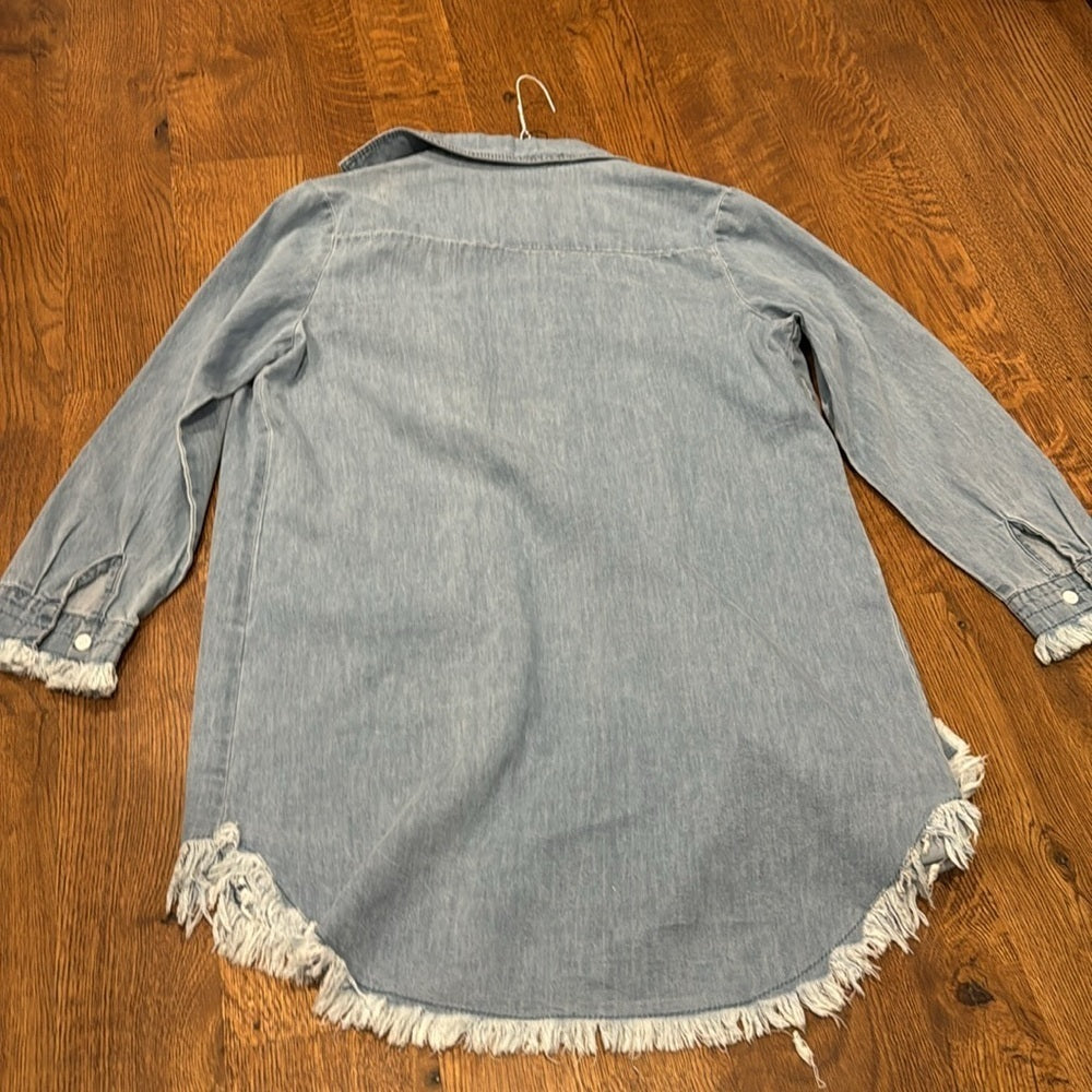 NWT Zilcremo Women’s Button Down Shirt Blue Size Medium