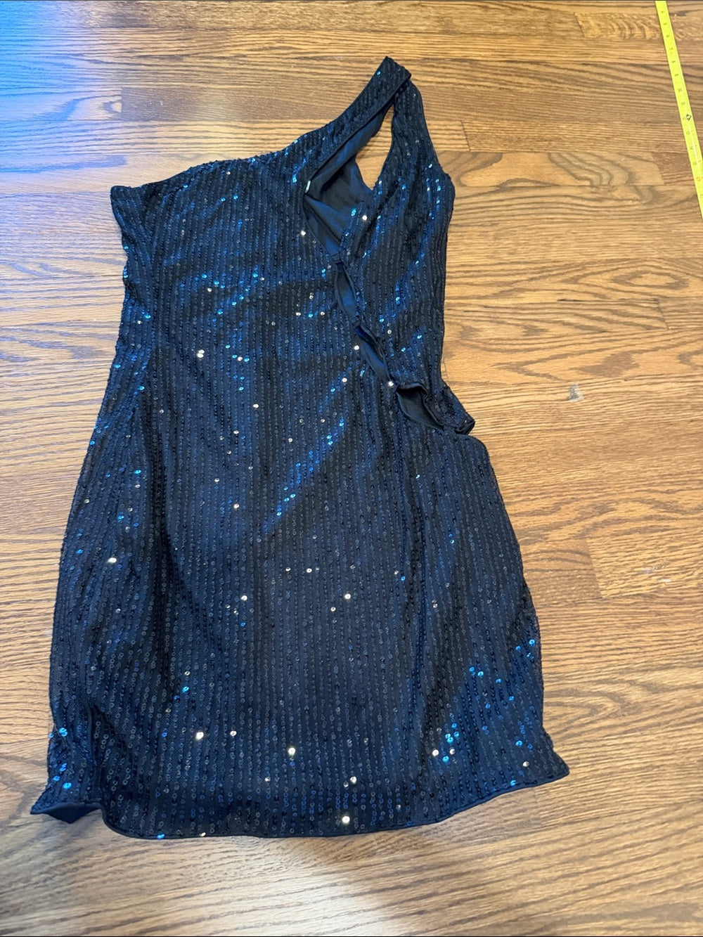 NWT Yiskado Black Sequin One-Shoulder Women’s Dress Size Small
