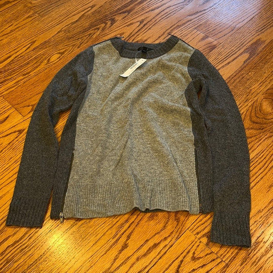 NWT J.Crew Woman’s Grey Sweater Size XXS