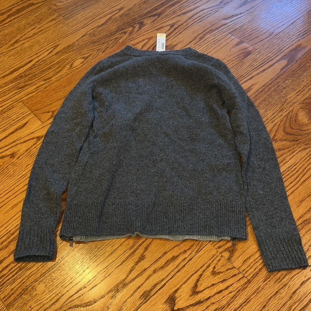NWT J.Crew Woman’s Grey Sweater Size XXS