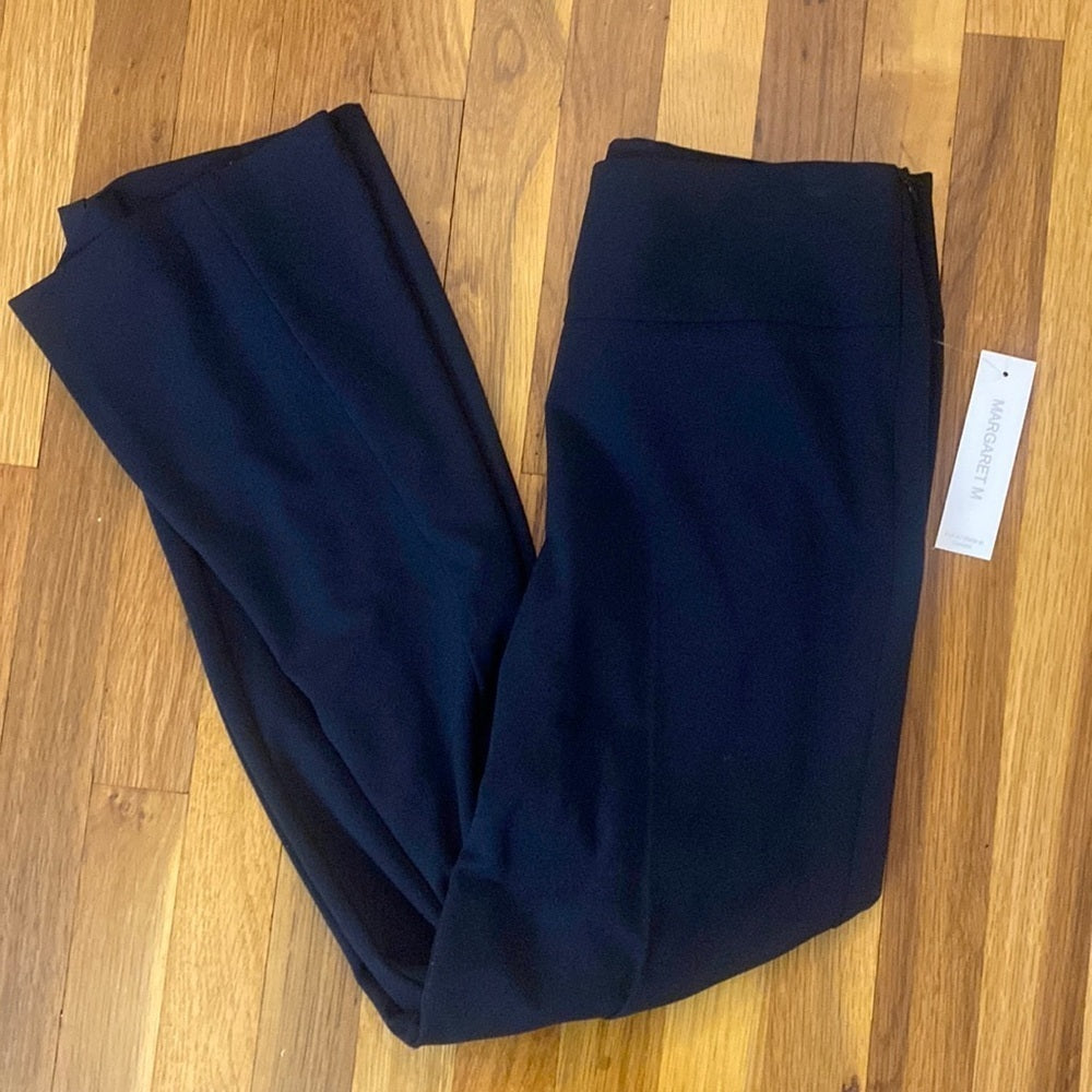 NWT Margaret M Women’s Navy Trousers Size 6