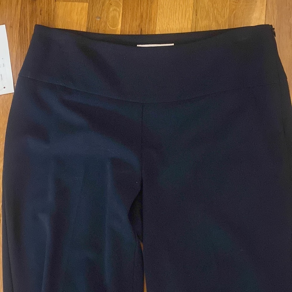 NWT Margaret M Women’s Navy Trousers Size 6