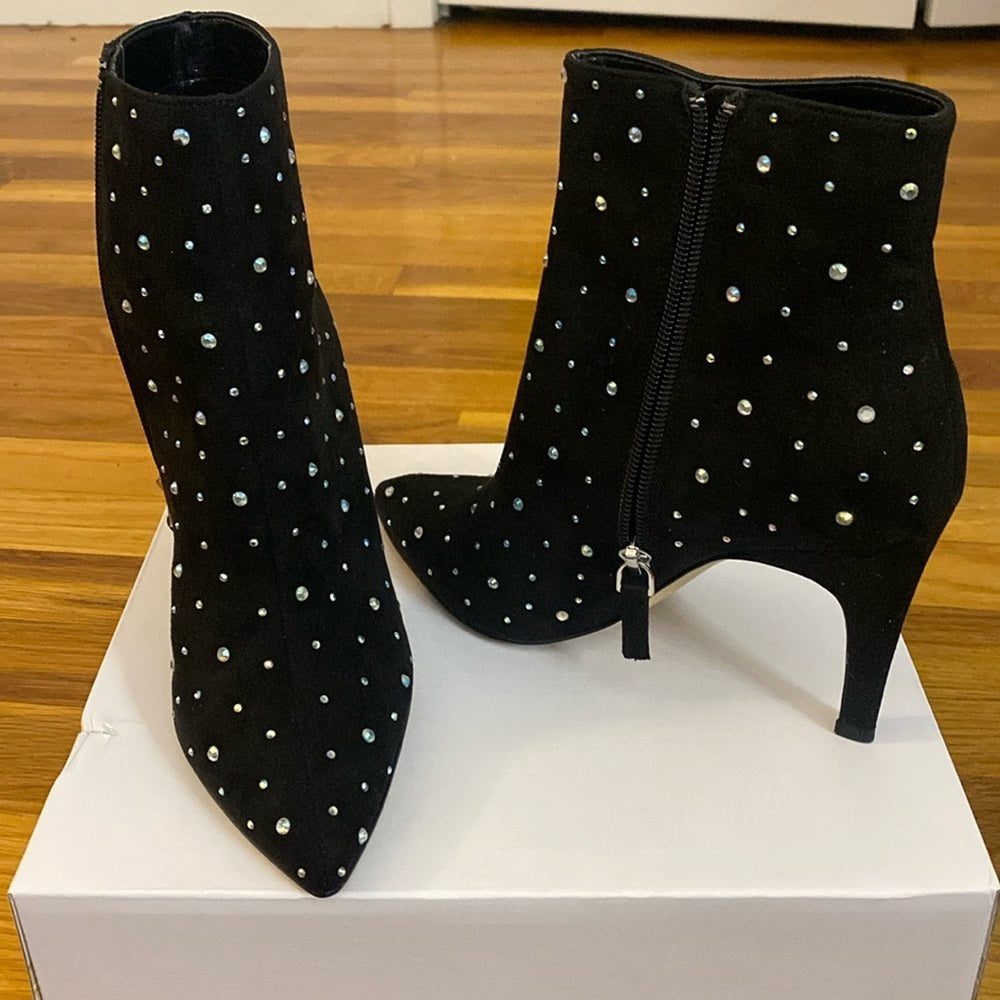 NWT Leith Women’s Black Faux Suede Booties With Rhinestones Size 7