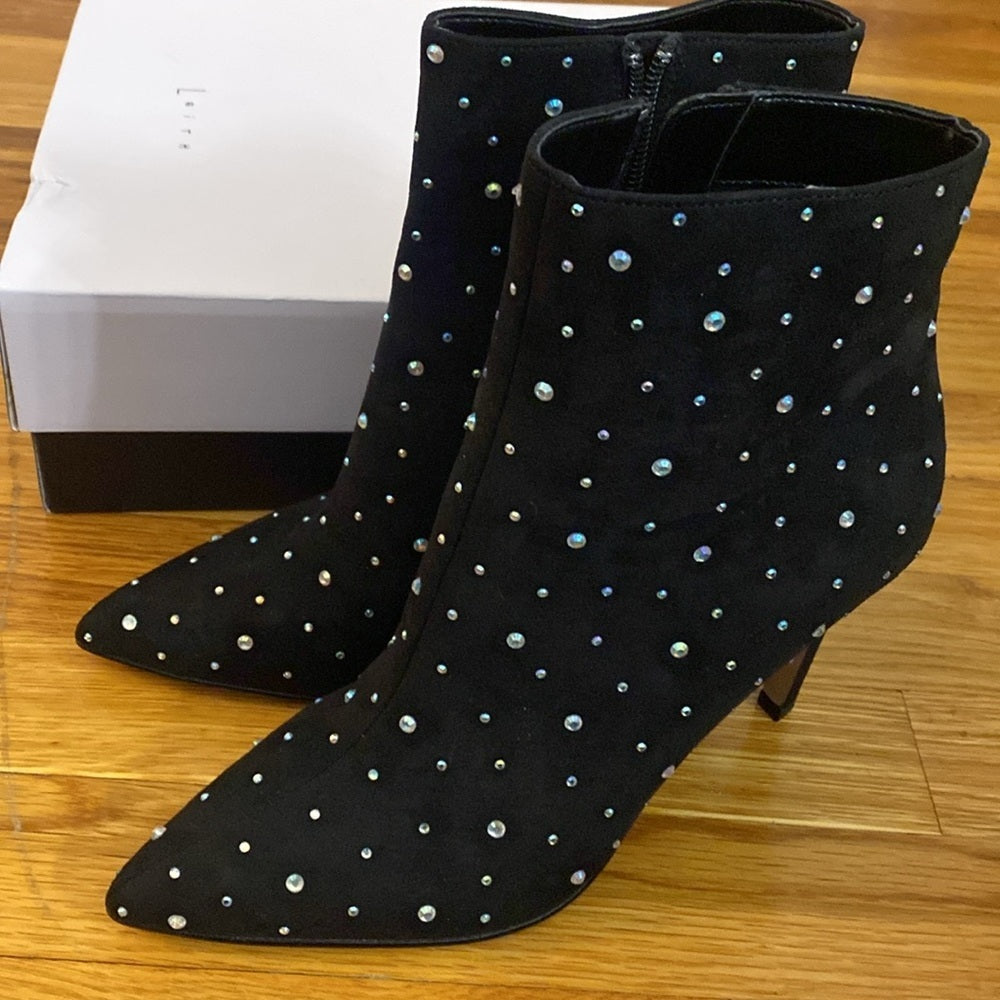 NWT Leith Women’s Black Faux Suede Booties With Rhinestones Size 7