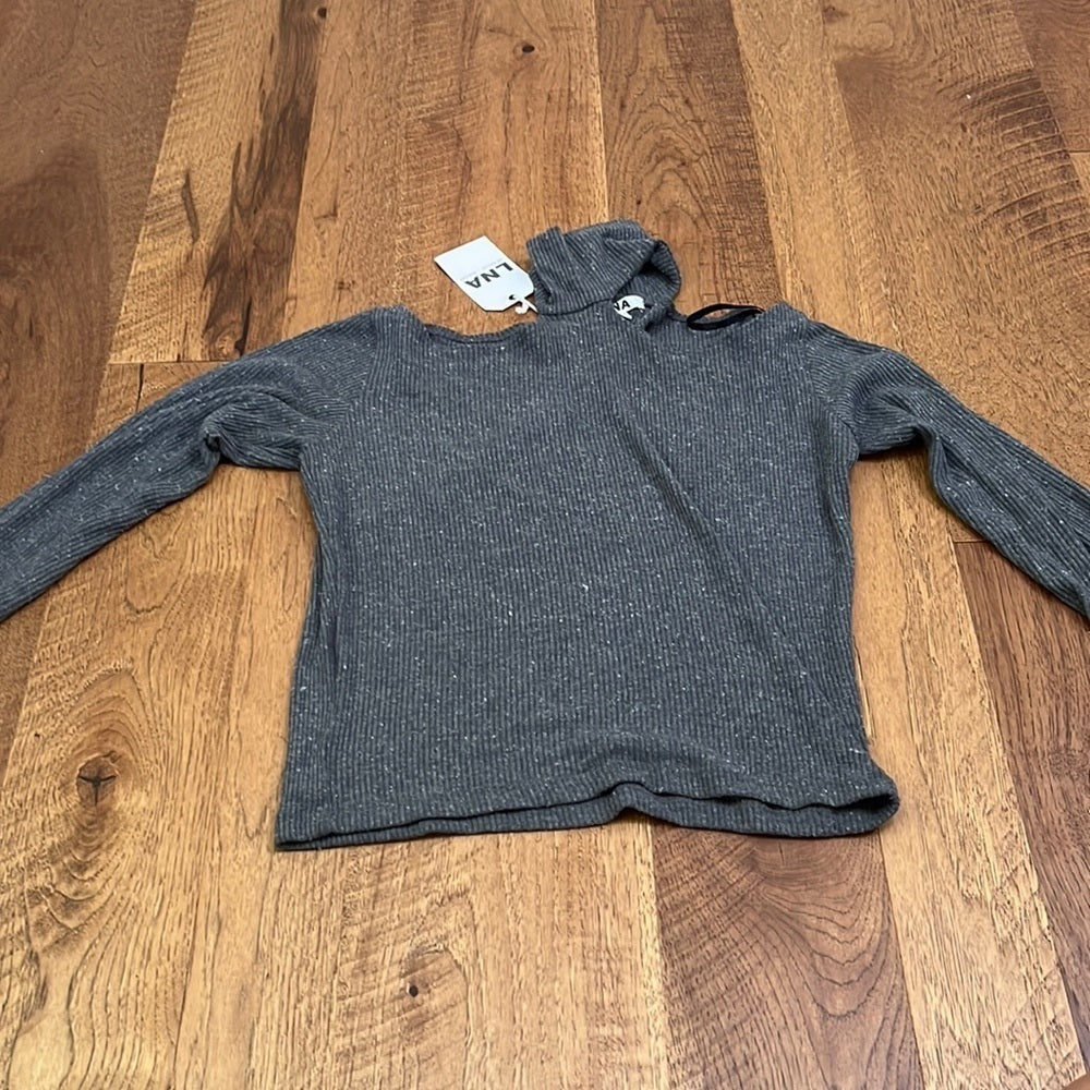 NWT LNA Women’s Grey Long Sleeve Sweater With Cut Out Shoulders Size S