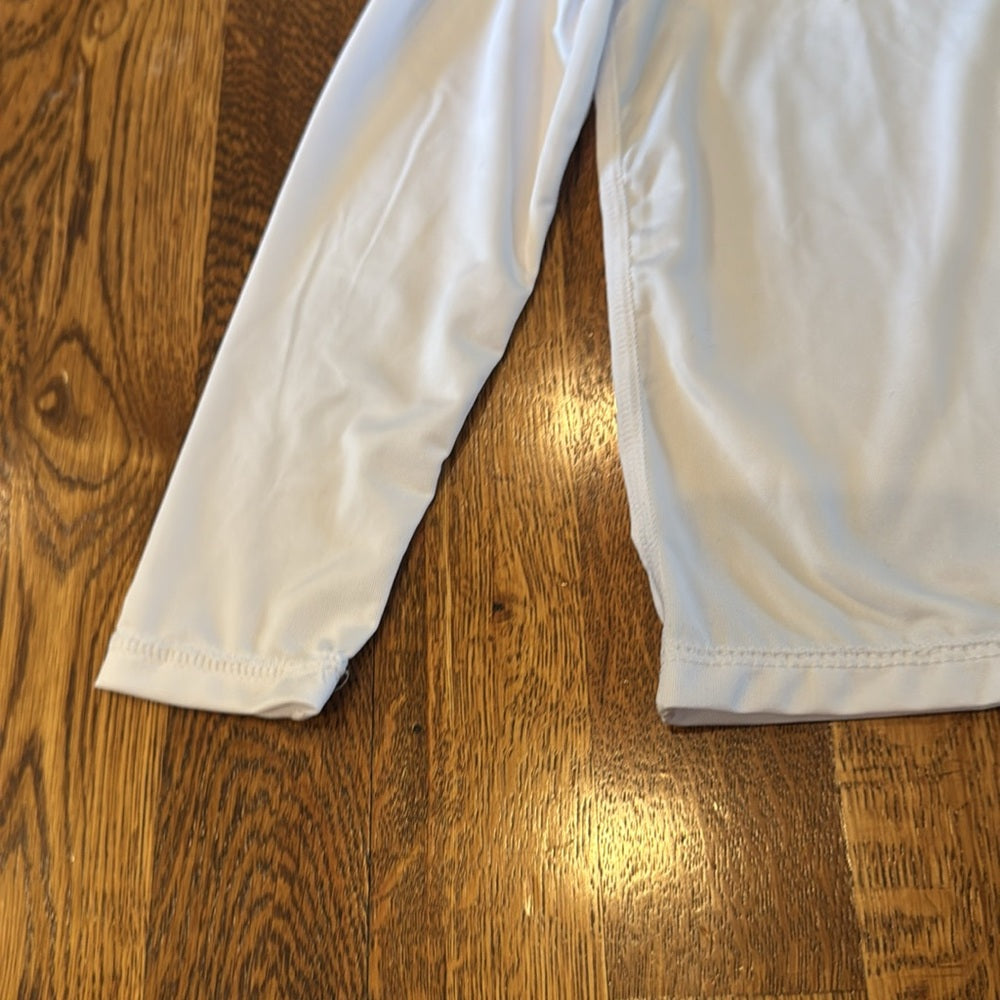 NWT InGear Boy’s White Long Sleeve Rashguard Size XS