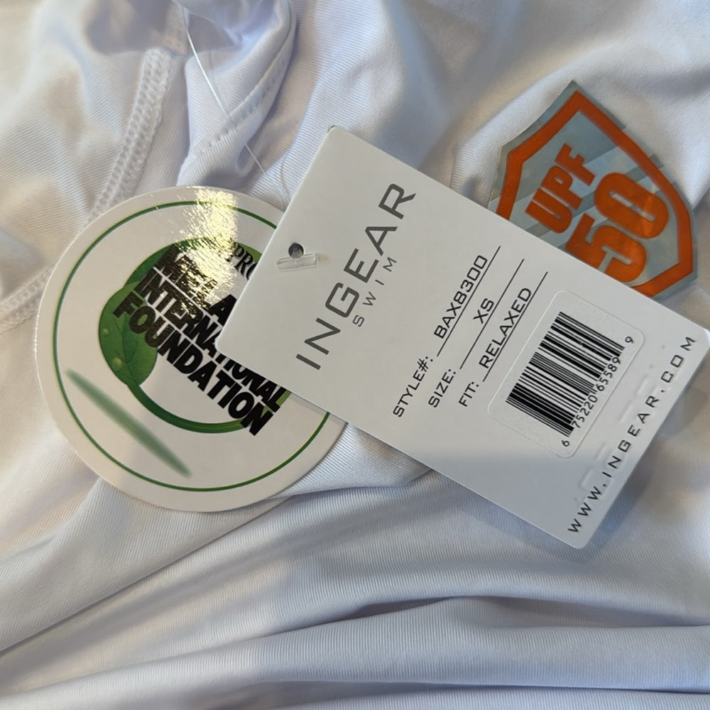 NWT InGear Boy’s White Long Sleeve Rashguard Size XS