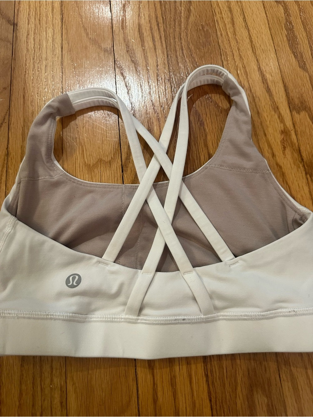 lululemon athletica White Energy Sports Bra Size 4