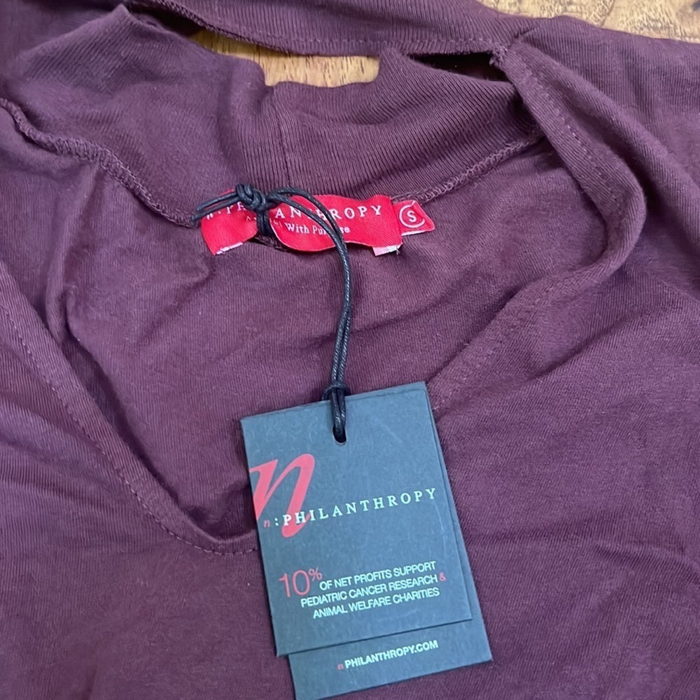 NWT n:Philanthropy Women’s Maroon Long Sleeve With Cut Out Neck Size S