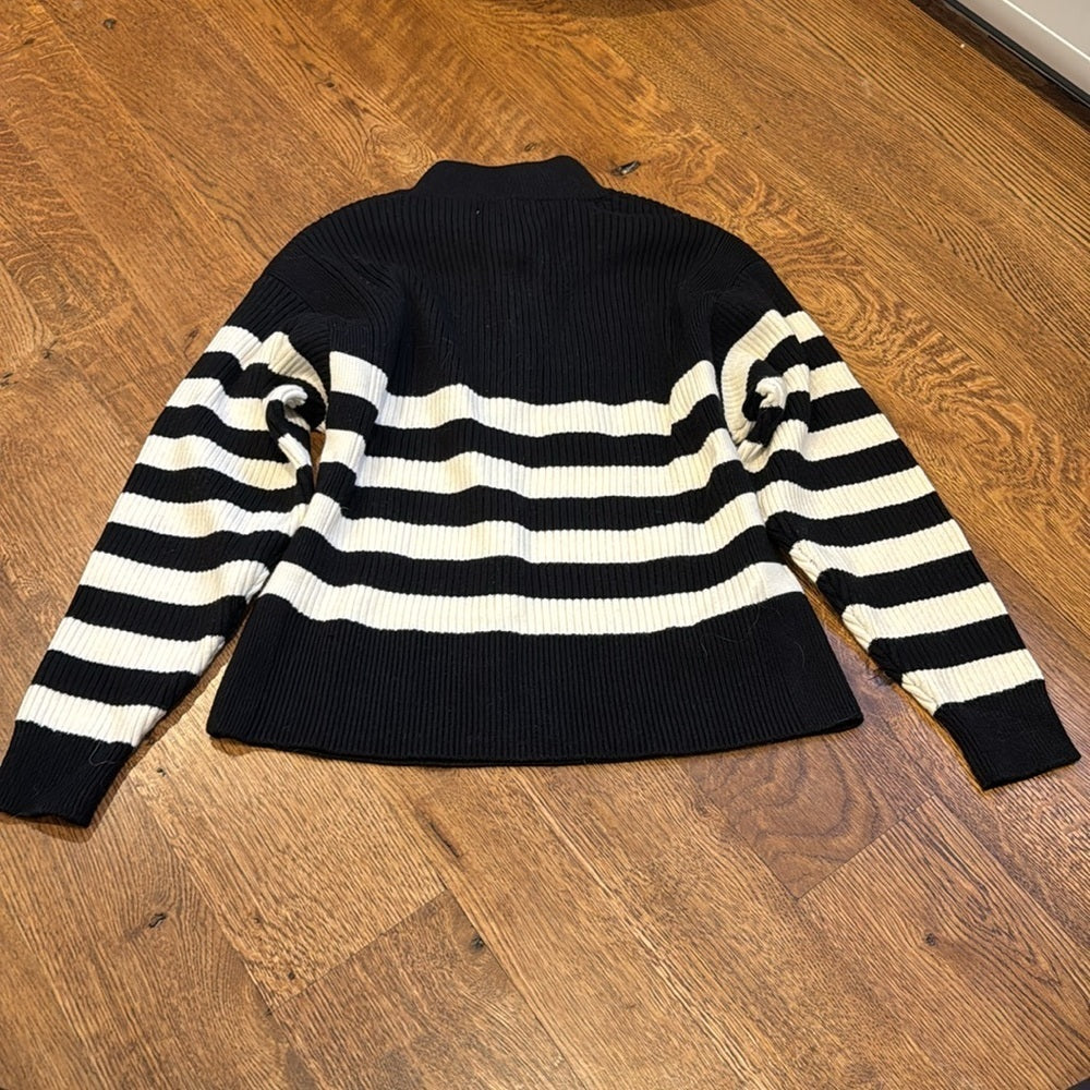 MNG Women’s Sweater Black and White Size Small